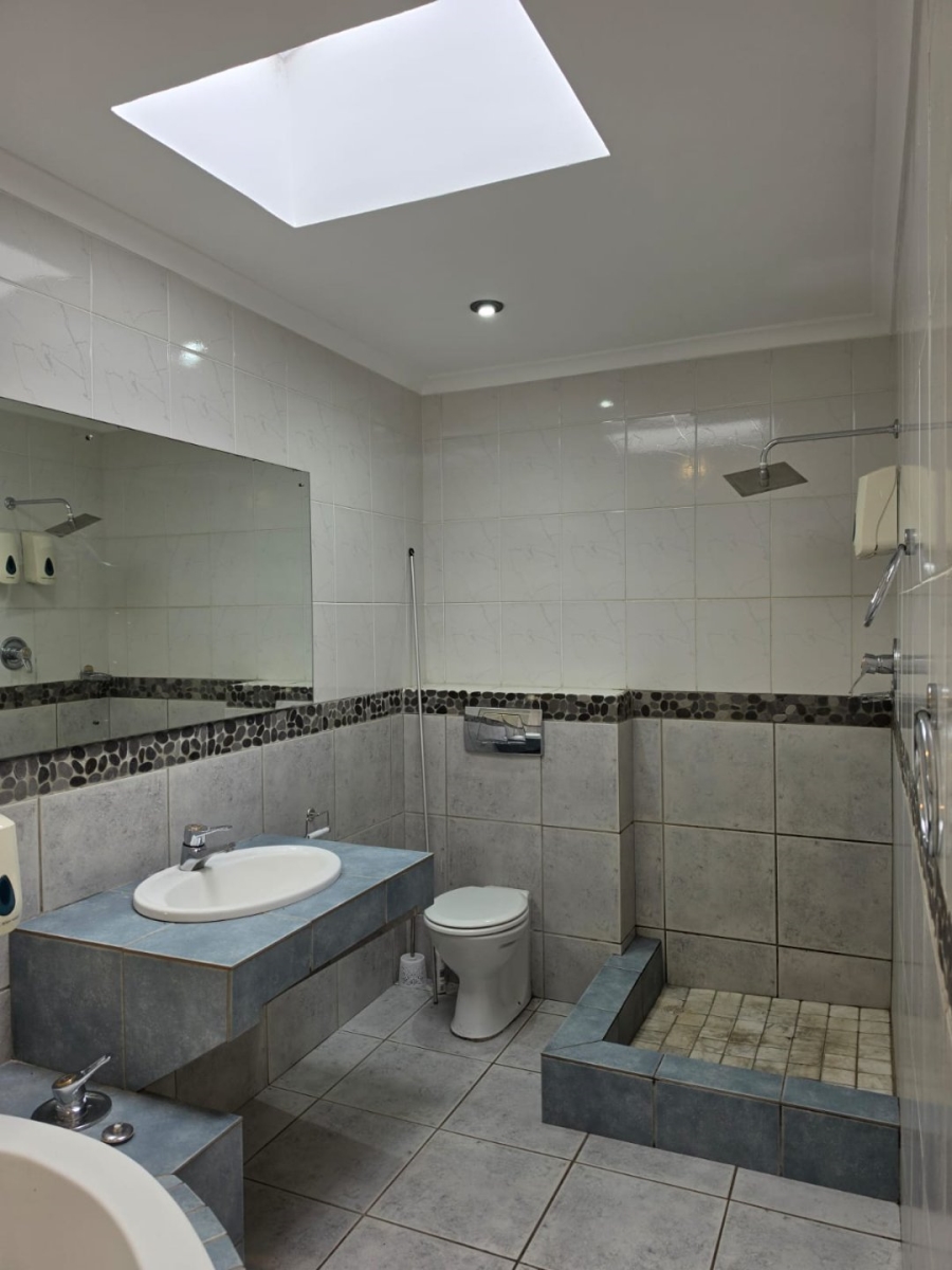 To Let 1 Bedroom Property for Rent in Plattekloof 3 Western Cape